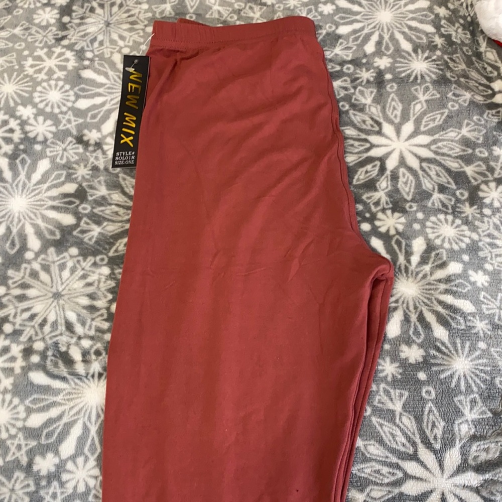 Super soft, cute leggings!